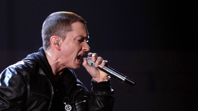 eminem performing 660 reuters.JPG
